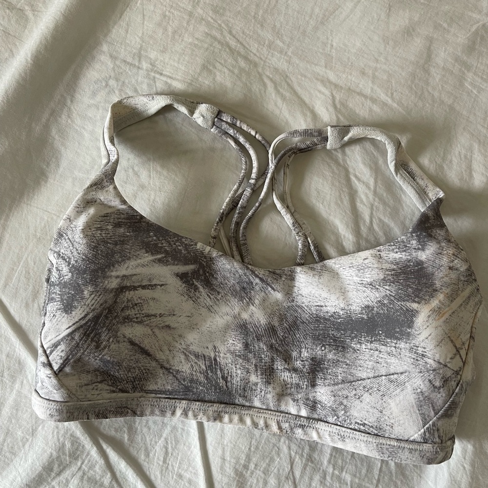 Lululemon Free to Be Wild Bra